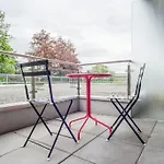Aurora A Champel Avec Terrasse * Ginebra