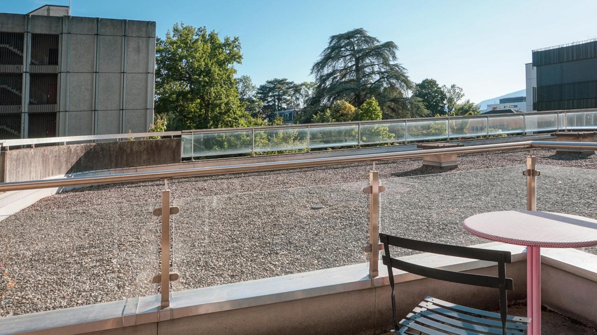 Apartment Aurora A Champel Avec Terrasse *